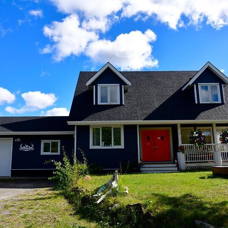 The Blue Cottage B&B Seventy Mile House Extérieur photo