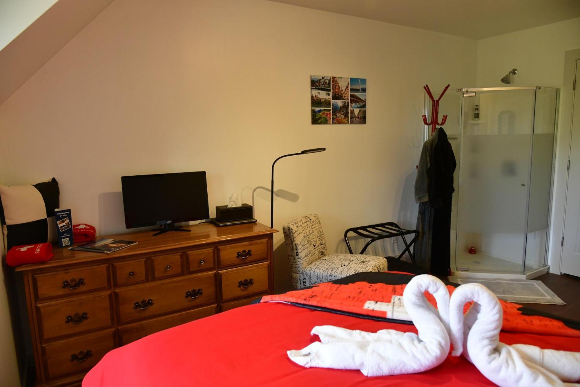 The Blue Cottage B&B Seventy Mile House Extérieur photo